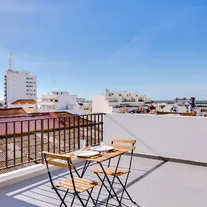 https://apt-anya-rooms.hotelaalgarve.com